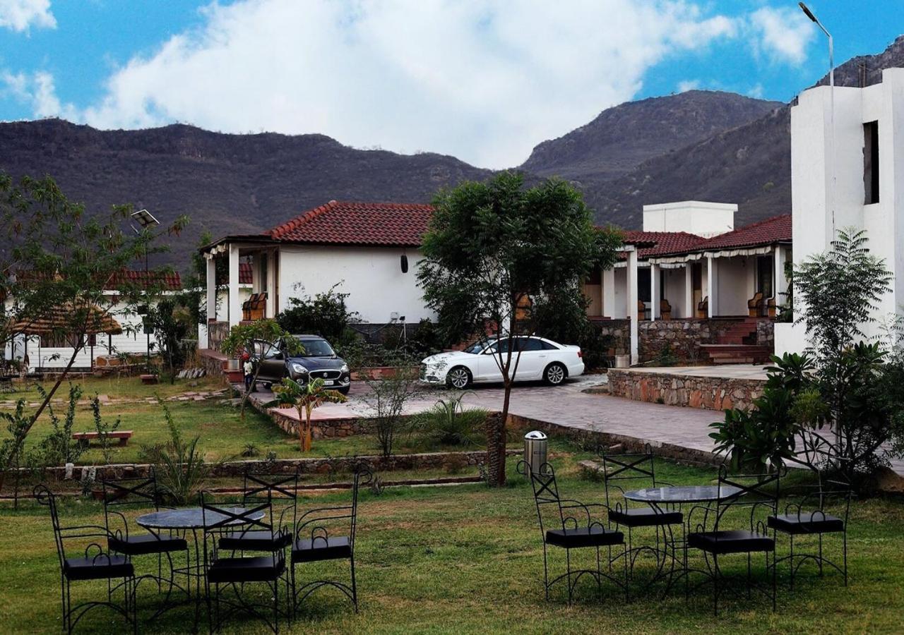 Virat Resorts, Sariska Rajasthan Bairat Luaran gambar
