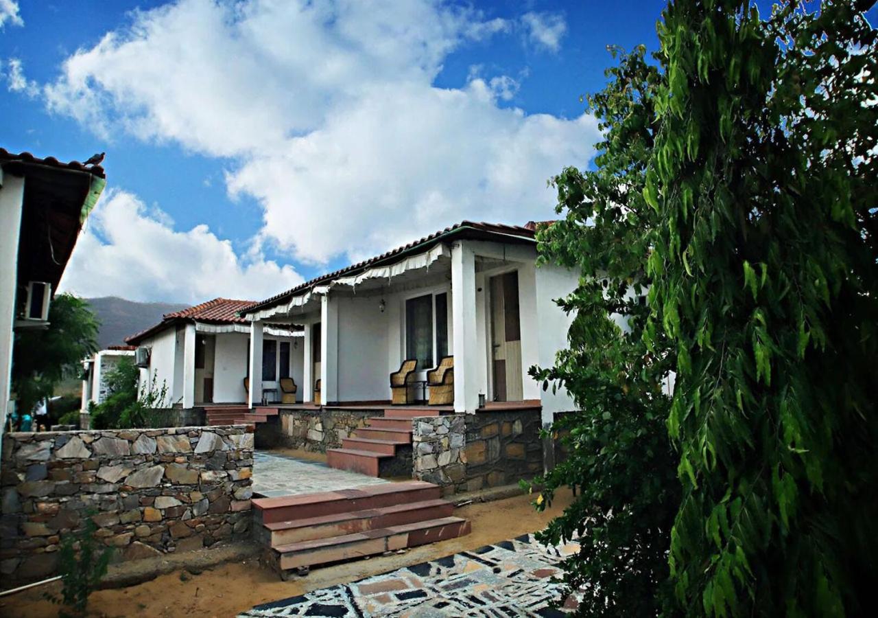 Virat Resorts, Sariska Rajasthan Bairat Luaran gambar