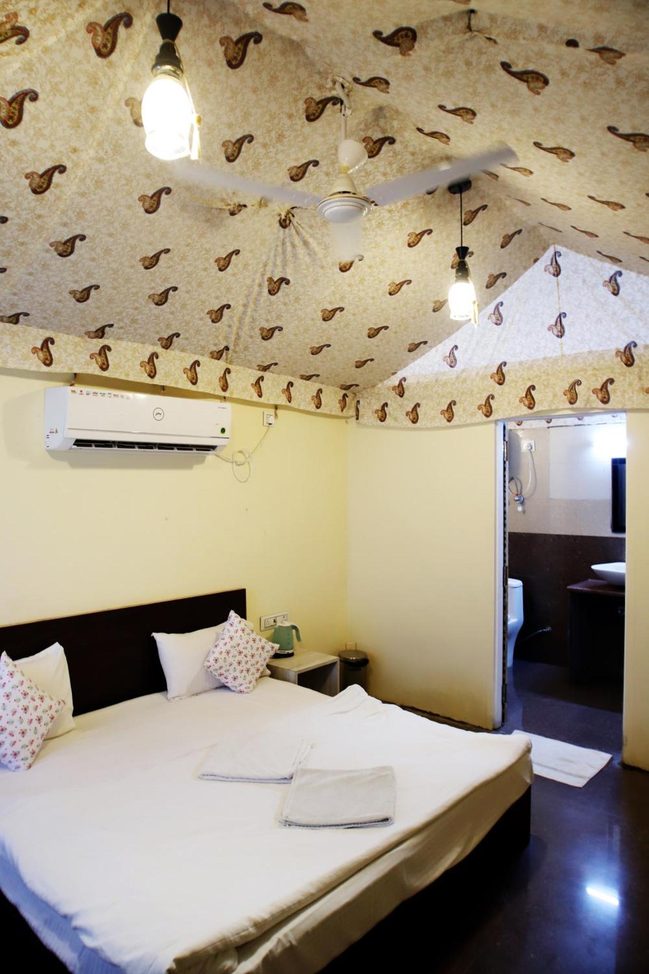 Virat Resorts, Sariska Rajasthan Bairat Luaran gambar